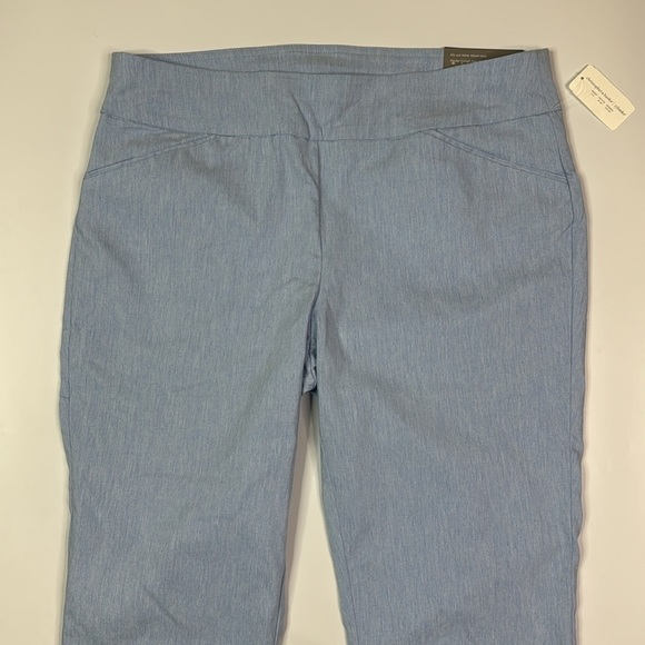Christopher & Banks Modern Blue Capri Pants Size 16 NWT - Picture 2 of 13